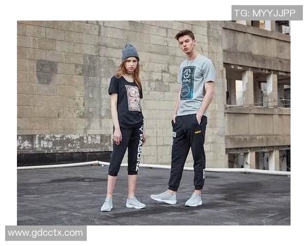 足球明星的时尚上班穿搭解析引领潮流的运动风与职场风的完美结合