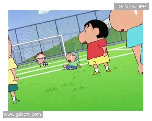 小新心目中的足球明星是谁他为何如此崇拜这位传奇球员